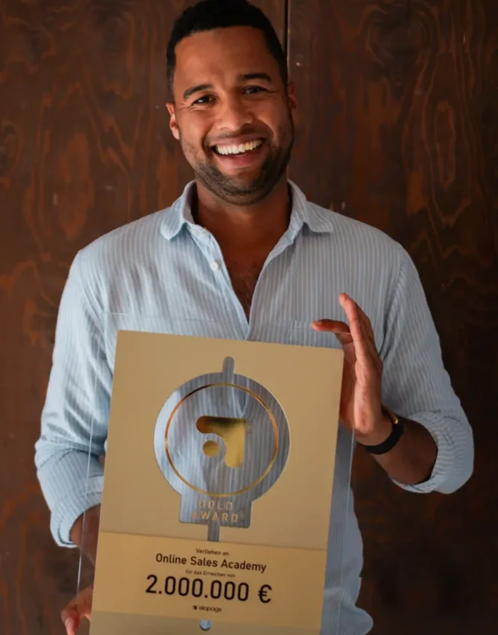 Mitgründer mit dem Gold Award